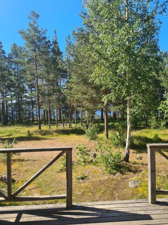Vila Gaerdsholmens Skaergardshemman "Eken" Edsbruk Exteriér fotografie