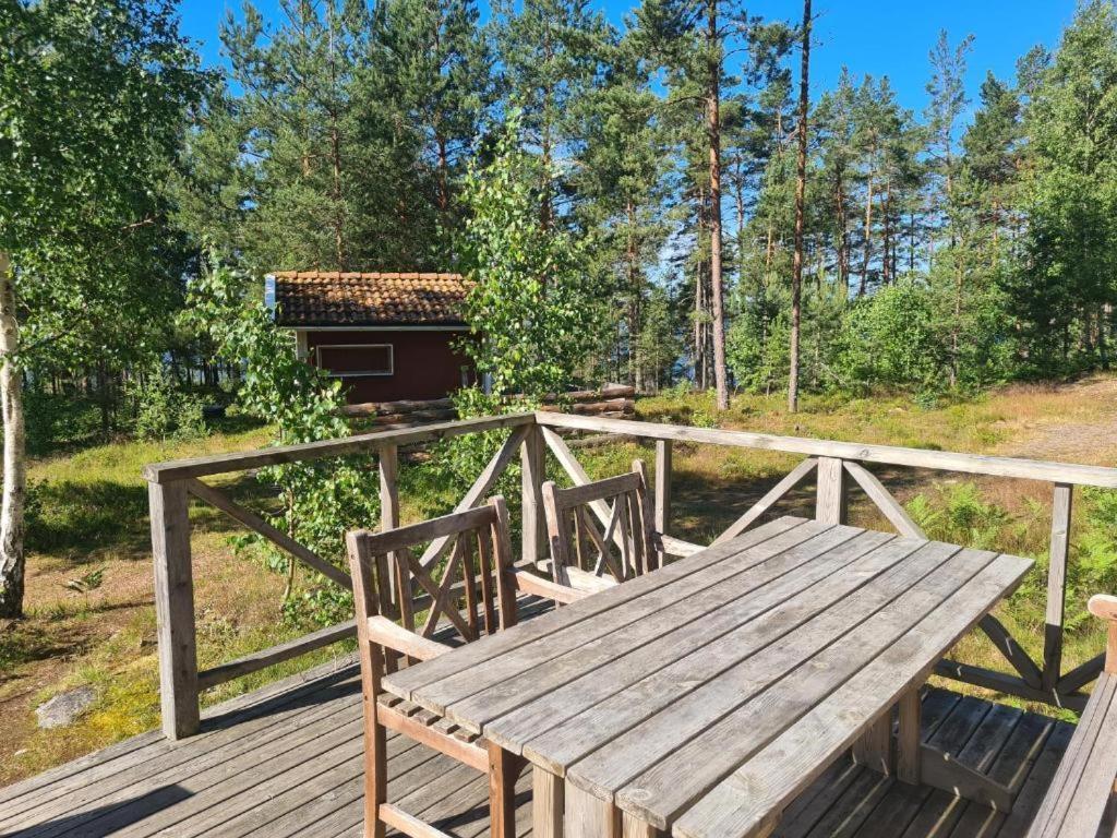 Vila Gaerdsholmens Skaergardshemman "Eken" Edsbruk Exteriér fotografie